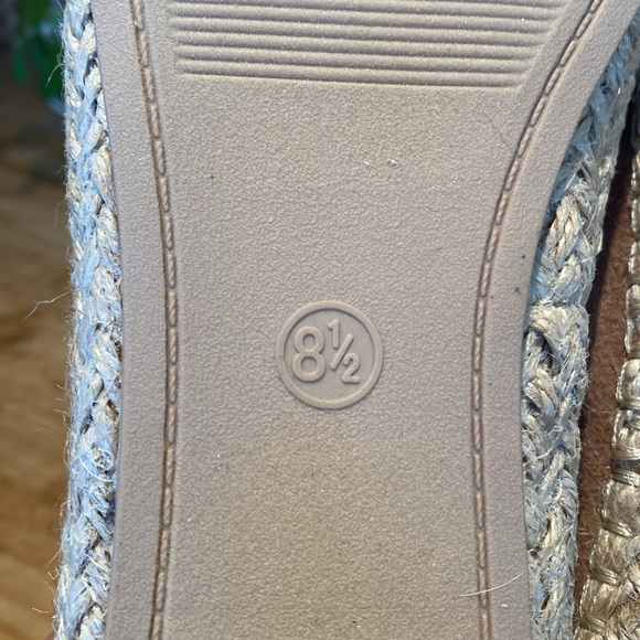 🎉 NEW‼️ LIGHT AND COMFY RILEY ESPADRILLES ‼️ - Picture 12 of 16